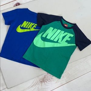 NIKE Blue/Green Boys Tee Size 6